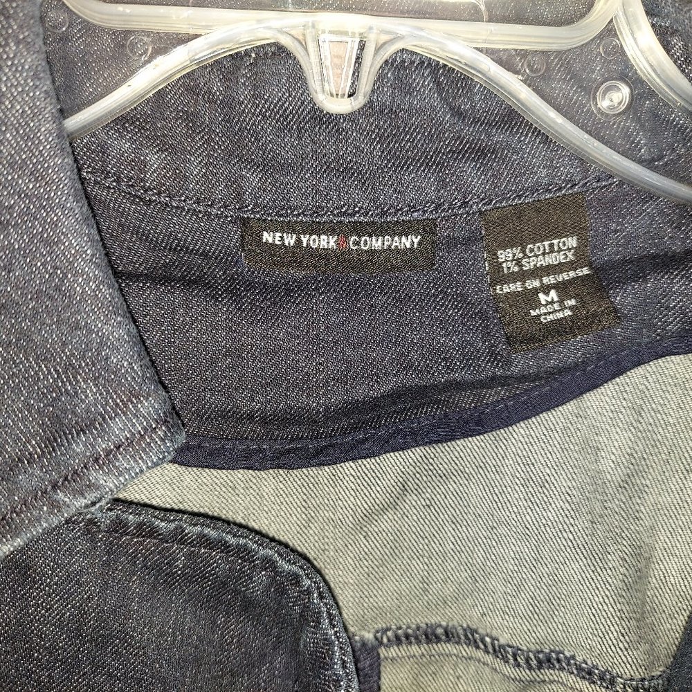 New York & Co DENIM JACKET Medium - Picture 3 of 3